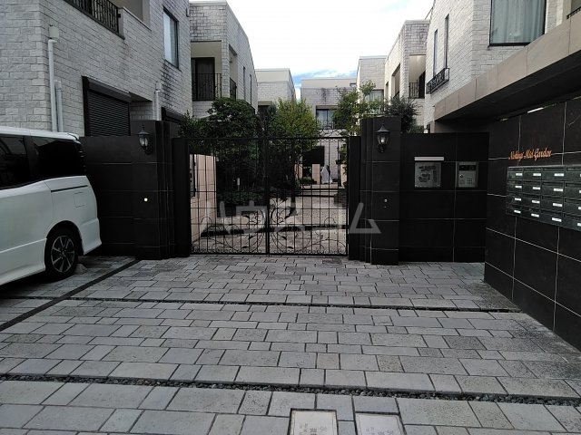 29/30 エントランス