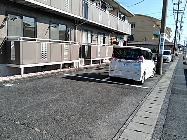 22/24 駐車場