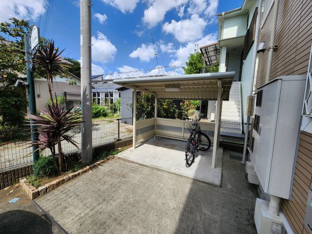 20/30 エントランス