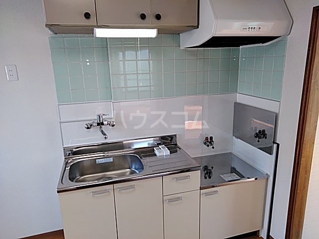 13/28 キッチン