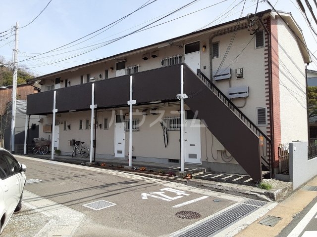 17/27 エントランス