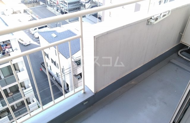 20/30 バルコニー