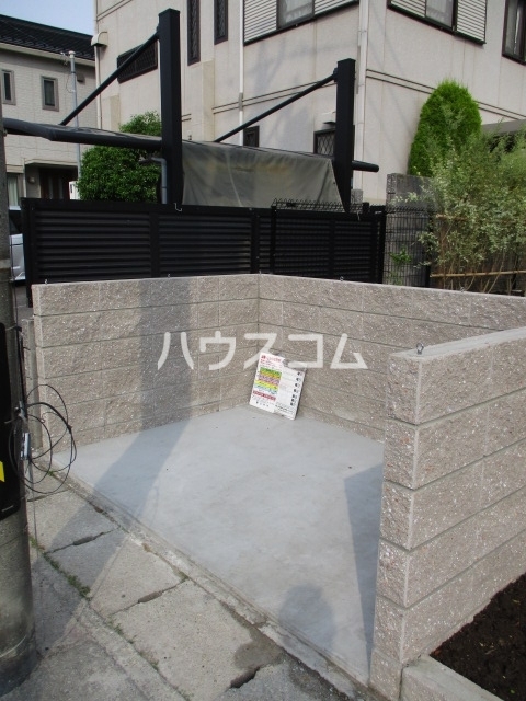15/23 駐車場