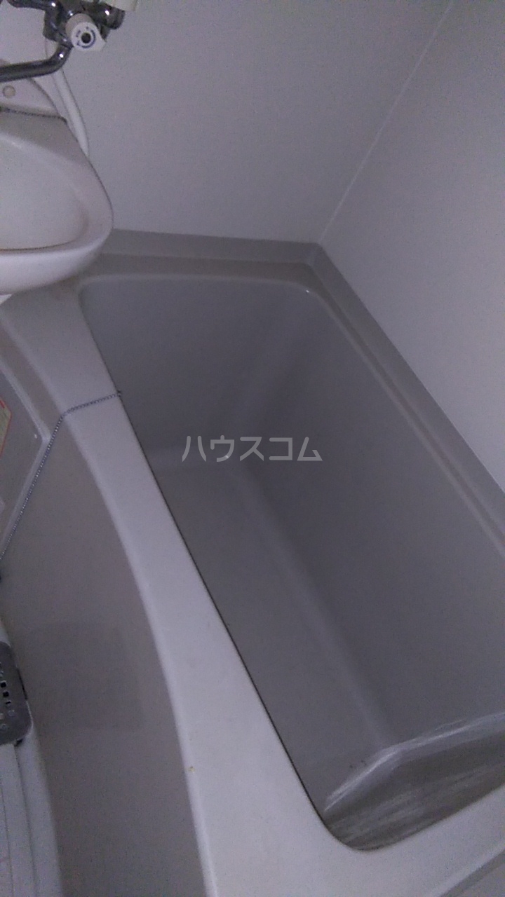 14/30 浴室