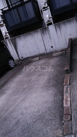 26/30 駐車場