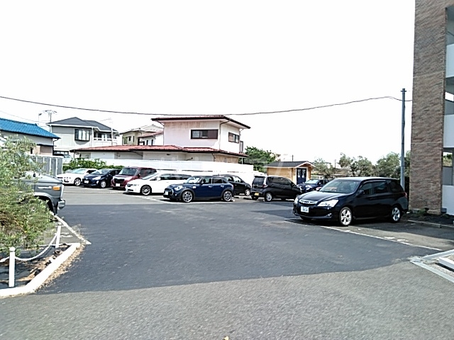 26/30 駐車場