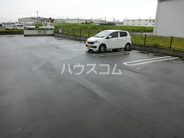 21/27 駐車場