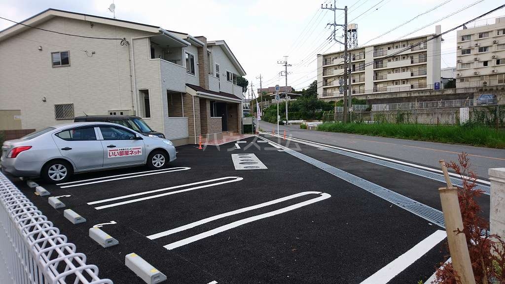 22/30 駐車場