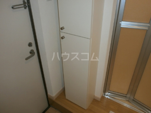 14/19 エントランス