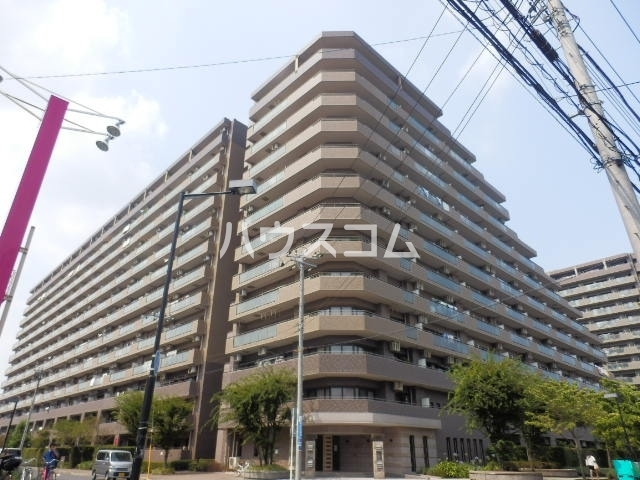 ガーデナヴィルラグナ市川妙典の外観