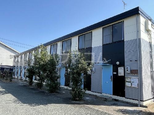 13/16 エントランス