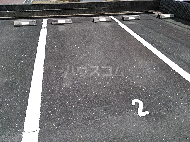 14/22 駐車場