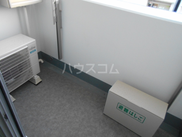 21/30 バルコニー