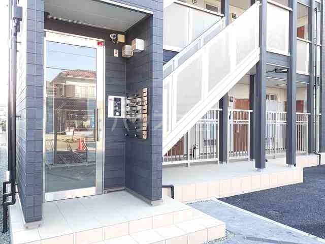 17/26 エントランス