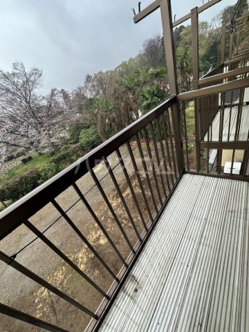 20/27 バルコニー