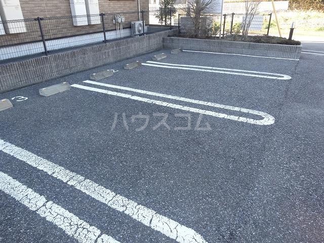 15/21 駐車場