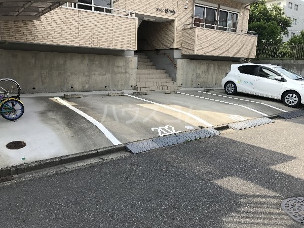 20/24 エントランス