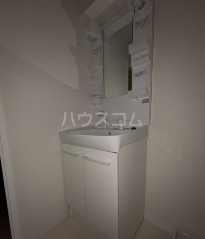 16/27 洗面