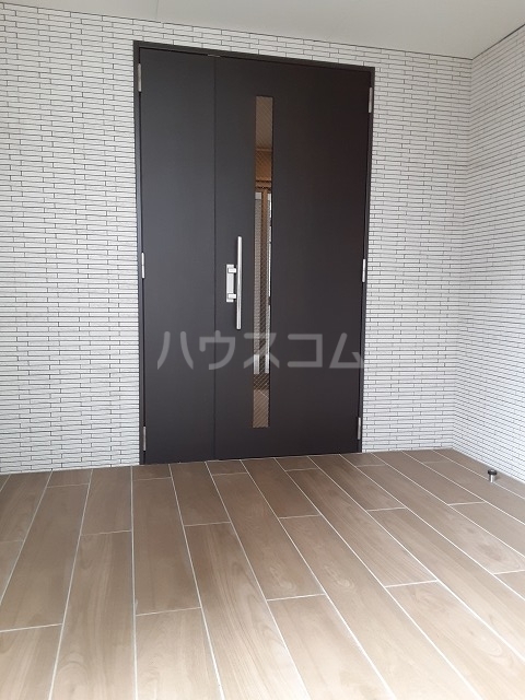 29/30 エントランス