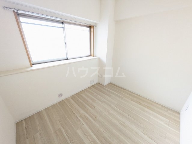 13/30 寝室
