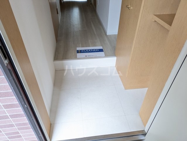 17/30 玄関