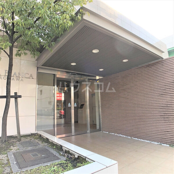 14/22 エントランス