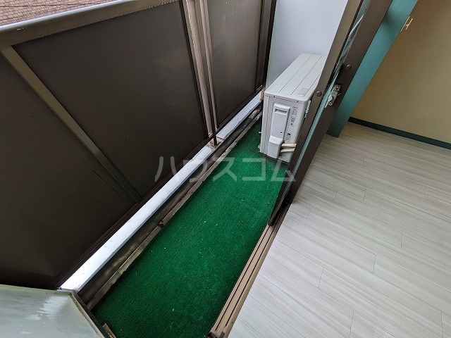 20/30 バルコニー