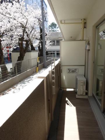 18/29 バルコニー