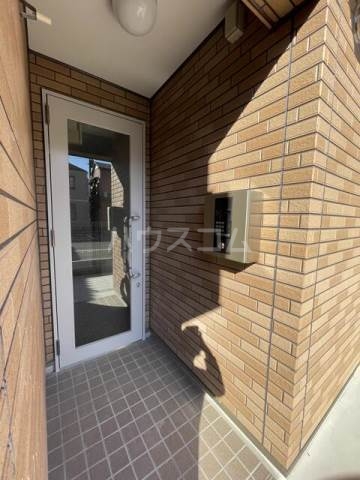 16/26 エントランス