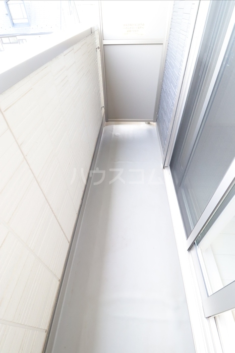 13/21 バルコニー