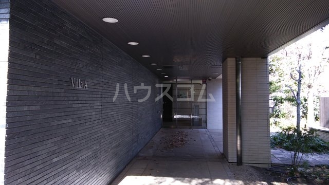 3/4 エントランス