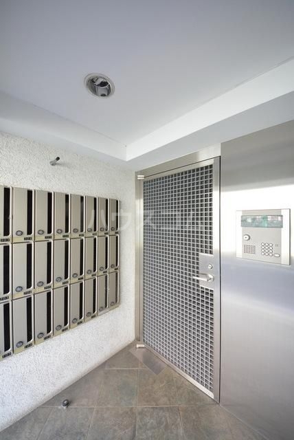 15/20 エントランス