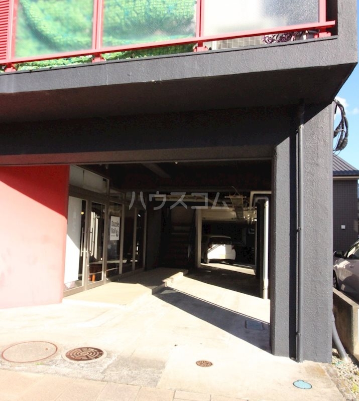 15/20 エントランス