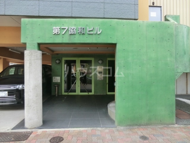 22/24 エントランス