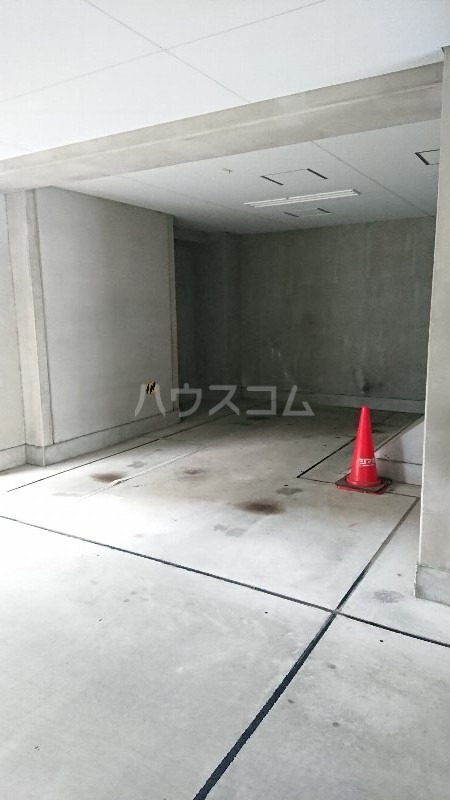 22/30 駐車場
