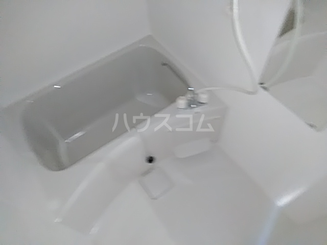14/30 浴室