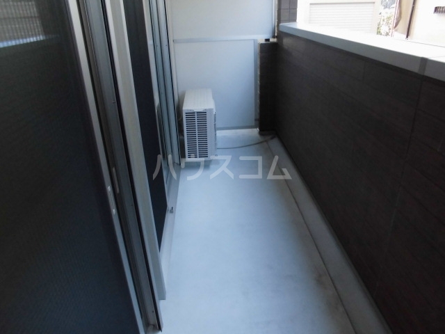 19/30 バルコニー