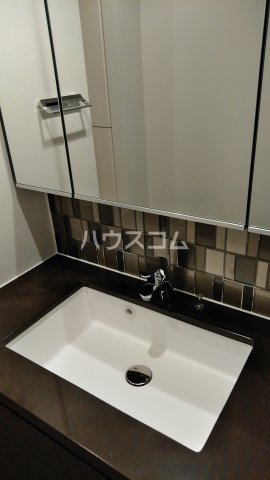 16/30 洗面