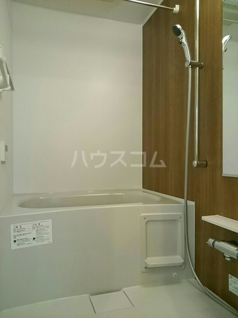 14/30 浴室