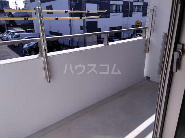 15/23 バルコニー