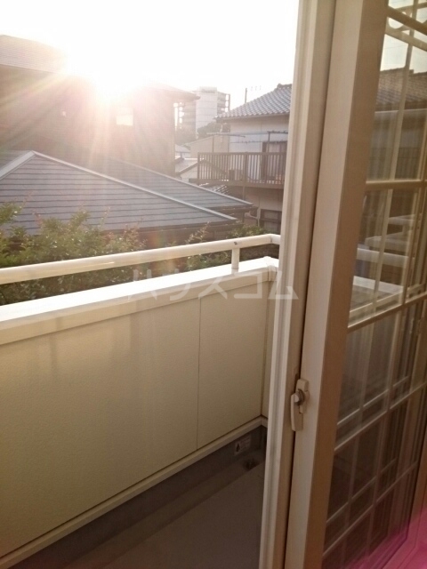 14/27 バルコニー
