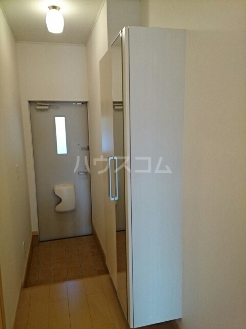 15/27 エントランス