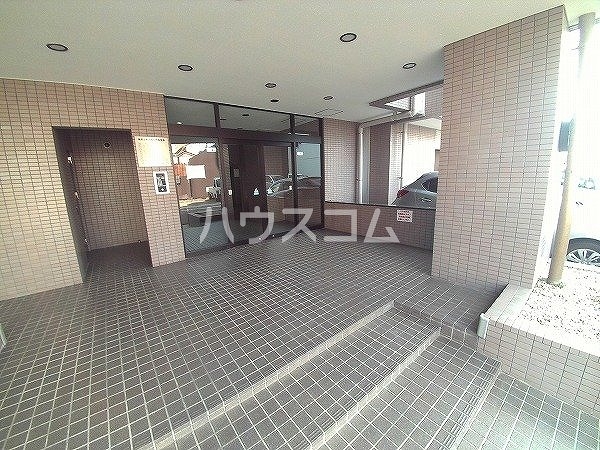 29/30 エントランス