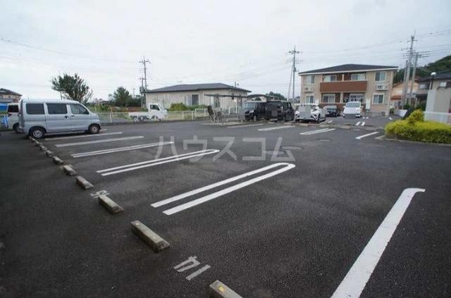 15/21 駐車場