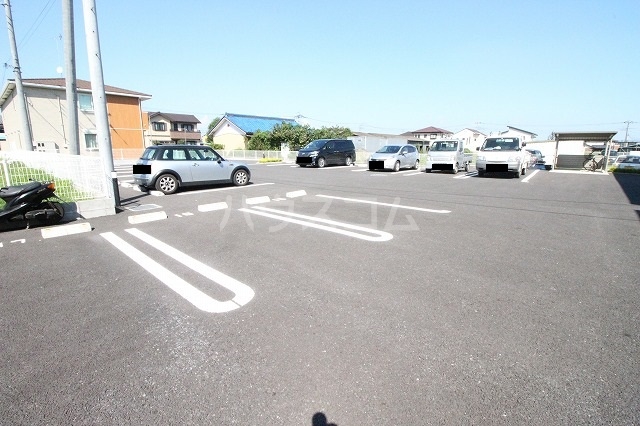 15/27 駐車場