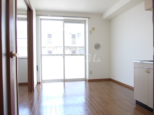 3/20 リビング/ダイニング