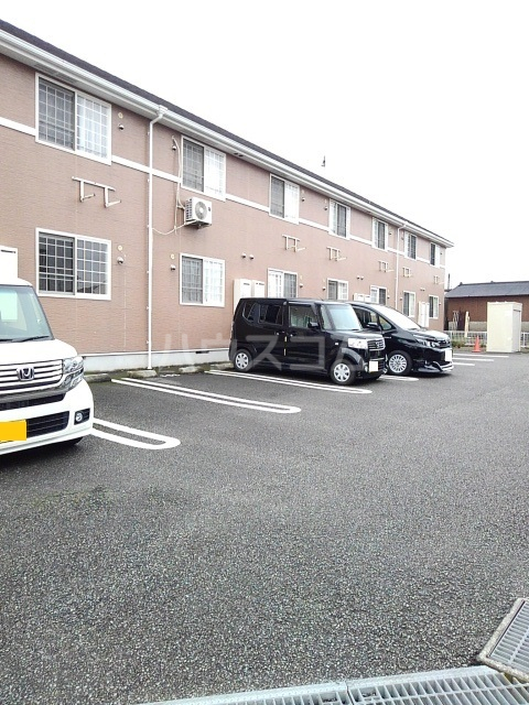 20/30 駐車場