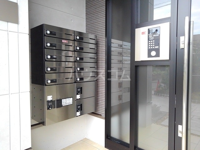 14/24 エントランス