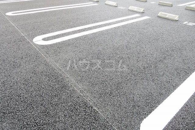 15/27 駐車場