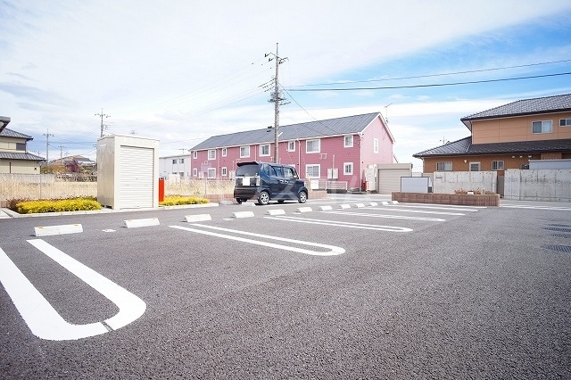 15/22 駐車場